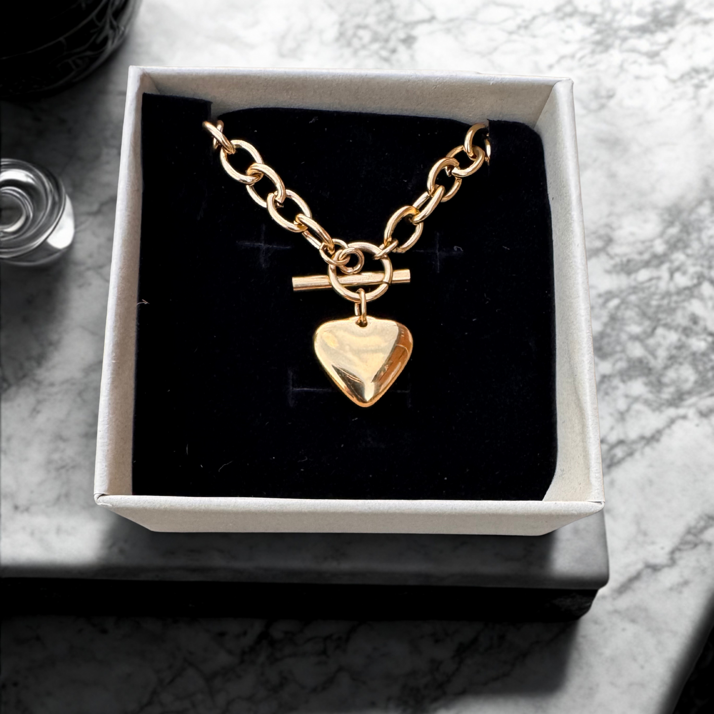 18k Gold Waterproof Jewellery and Sweatproof Jewellery Necklace with Heart in box