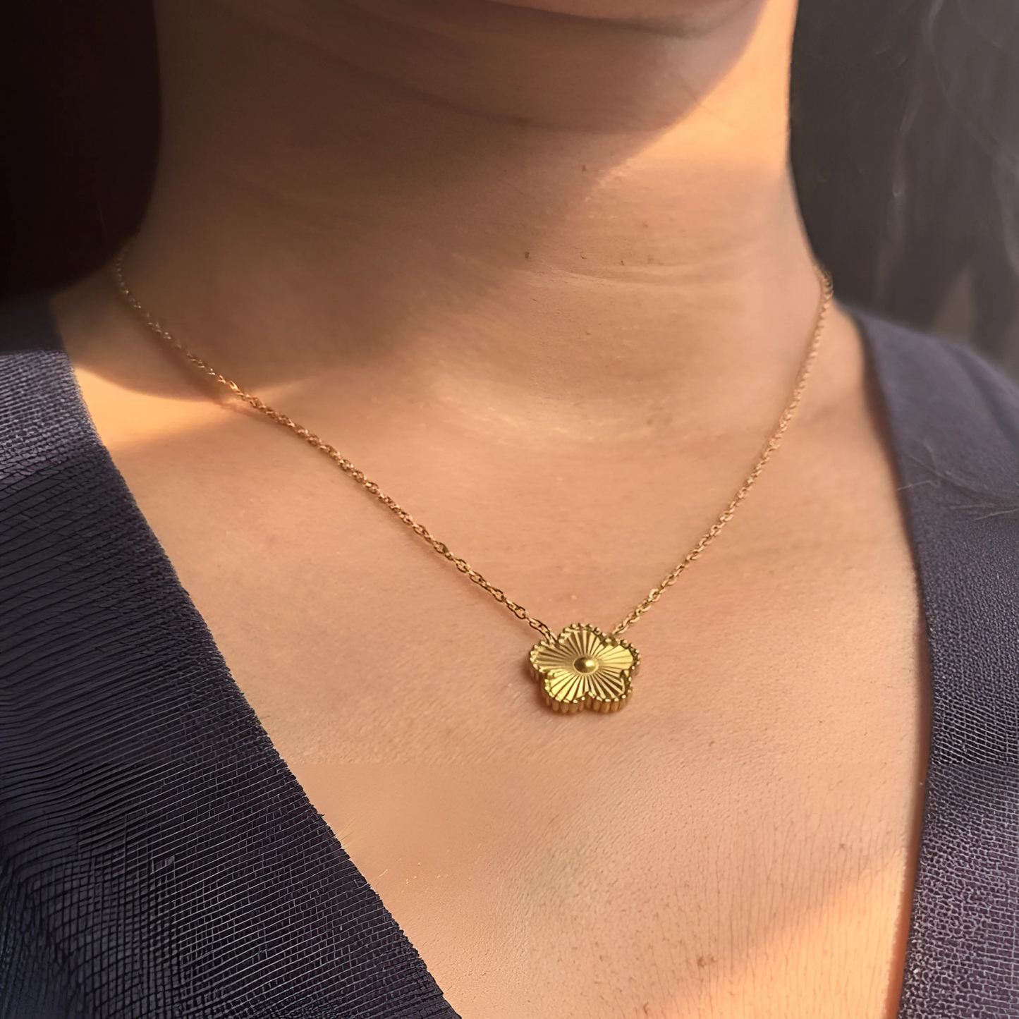 18k Gold Waterproof Jewellery and Sweatproof Jewellery Necklace with Flower
