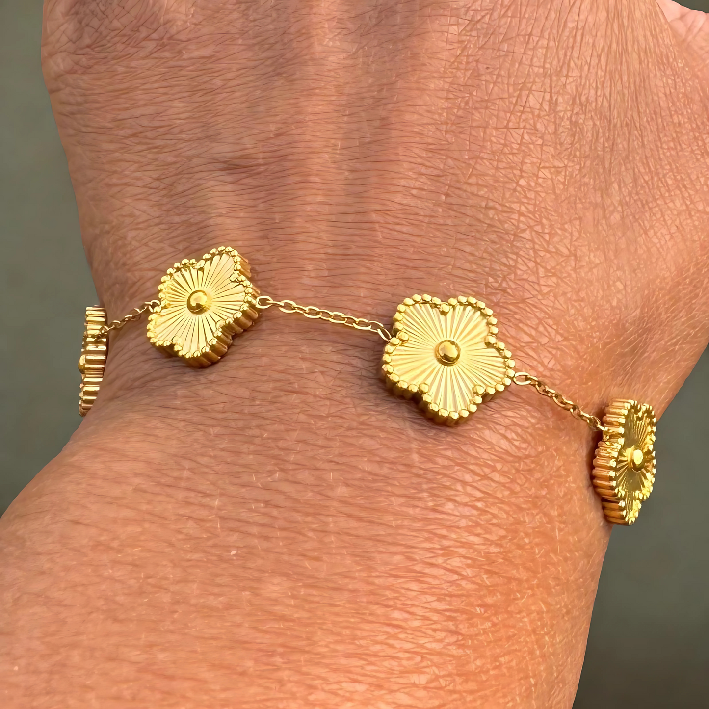 Bold Flower Gold Bracelet - Waterproof Jewellery Piece